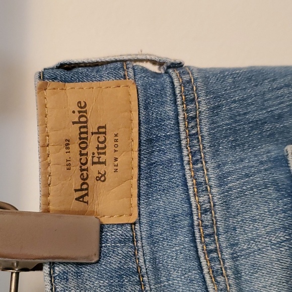 Abercrombie & Fitch distressed embroidered jeans. Faded blue. Size 10, 30W. - Picture 7 of 15